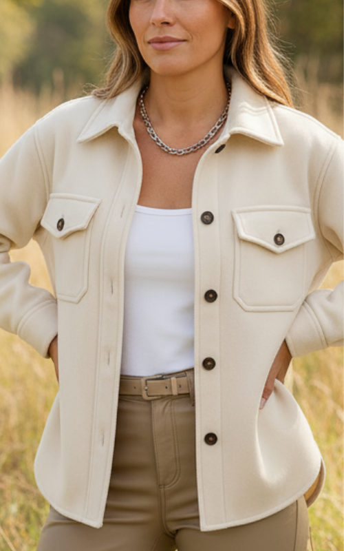 Kayleigh Koszula Damska Oversize – Beżowa o Prostej Linii, Styl Elegancki i Swobodny