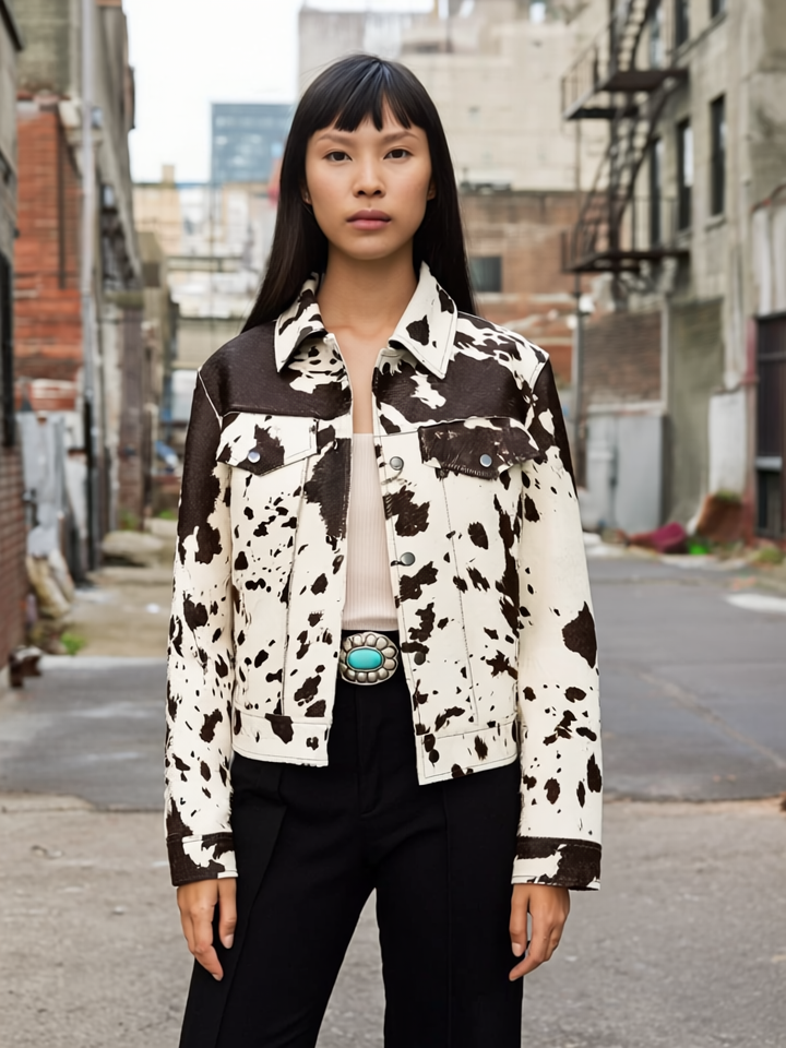 Claudia Kurtka we Wzór Krowy – Odważna, Modna i Oryginalna dla Unikalnego Wyglądu