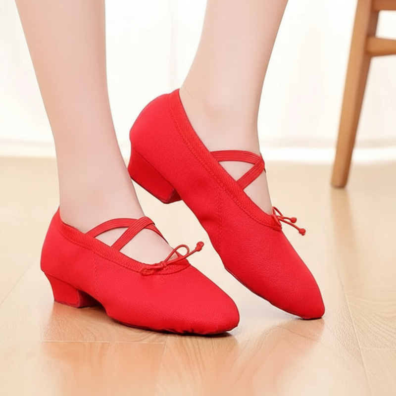 Isabelle Baleriny Damskie – Eleganckie Buty na Niskim Obcasie z Wygodnym Ozdobnym Paskiem