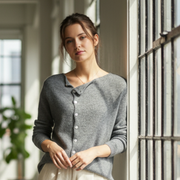 Heather Kardigan Damski – Elegancki Kardigan z Delikatnej Wełny z Szykownym Zapięciem i Luksusowym Komfortem