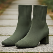 Adele Kozaki Damskie – Eleganckie i Wygodne Dzianinowe Kozaki dla Szykownego Codziennego Looku