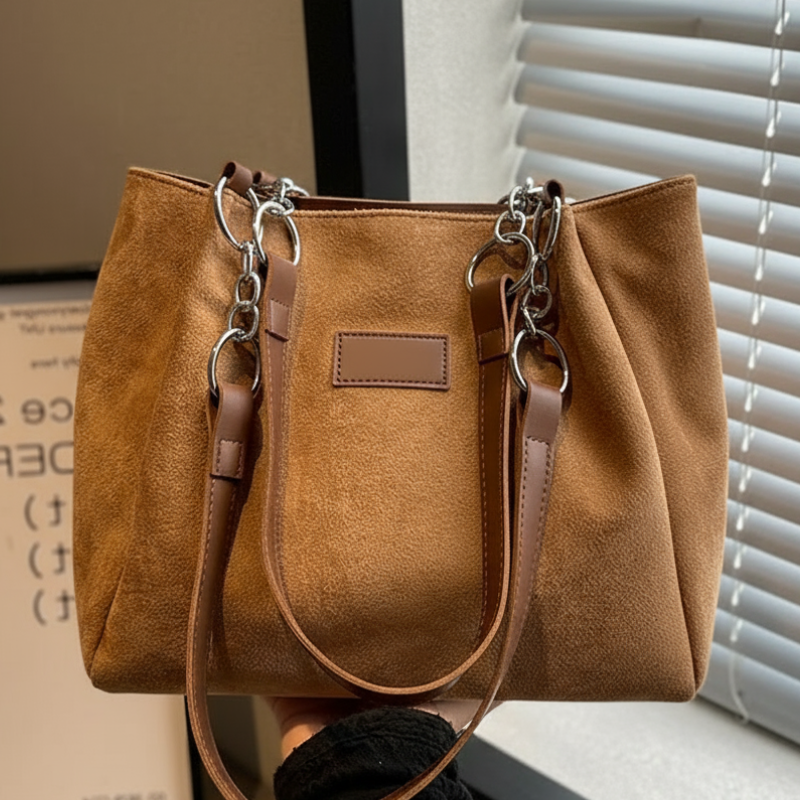 Freyja Torebka Damska – Casualowa i Elegancka Torebka z Zamszopodobnego Materiału o Nowoczesnym Designie