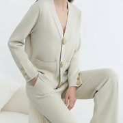 Feyona Kurtka Damska – Sztuka Eleganckiego Komfortu z Nowoczesnym i Stylowym Designem