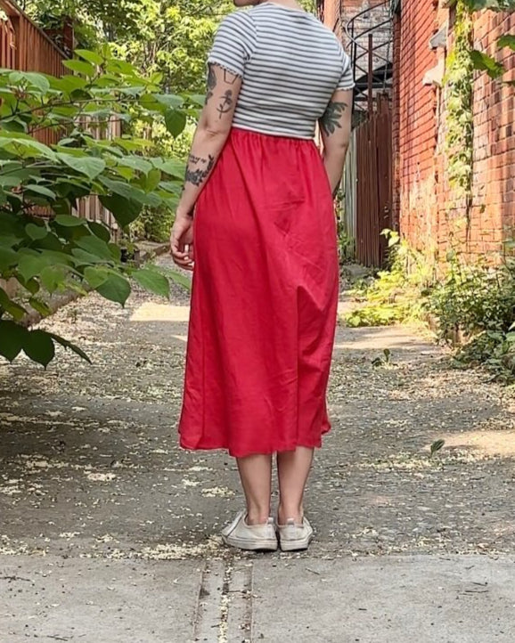 Julia | Czerwona spódnica